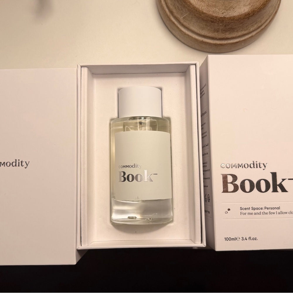 Commodity Book Fragrance